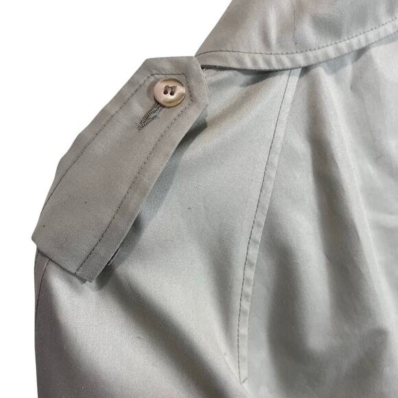 VTG London Fog Maincoats Double Breasted Trench Coat Size 8R Belt Made in USA - Picture 3 of 11